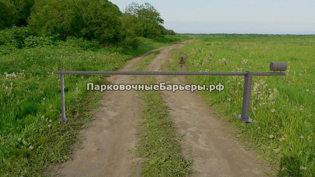 Деревянный шлагбаум Деревянный шлагбаум