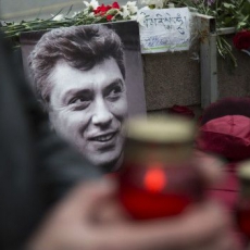 Дмитрий Песков не знаком с &quot;докладом Немцова&quot; по Украине