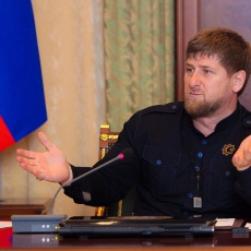 Кадыров разрешил открывать огонь по силовикам из других регионов России (ВИДЕО)